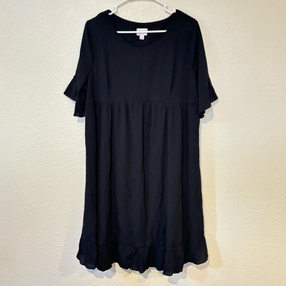 Isabel Maternity for Target Black Brushed Cotton Short Sleeve Midi Dress